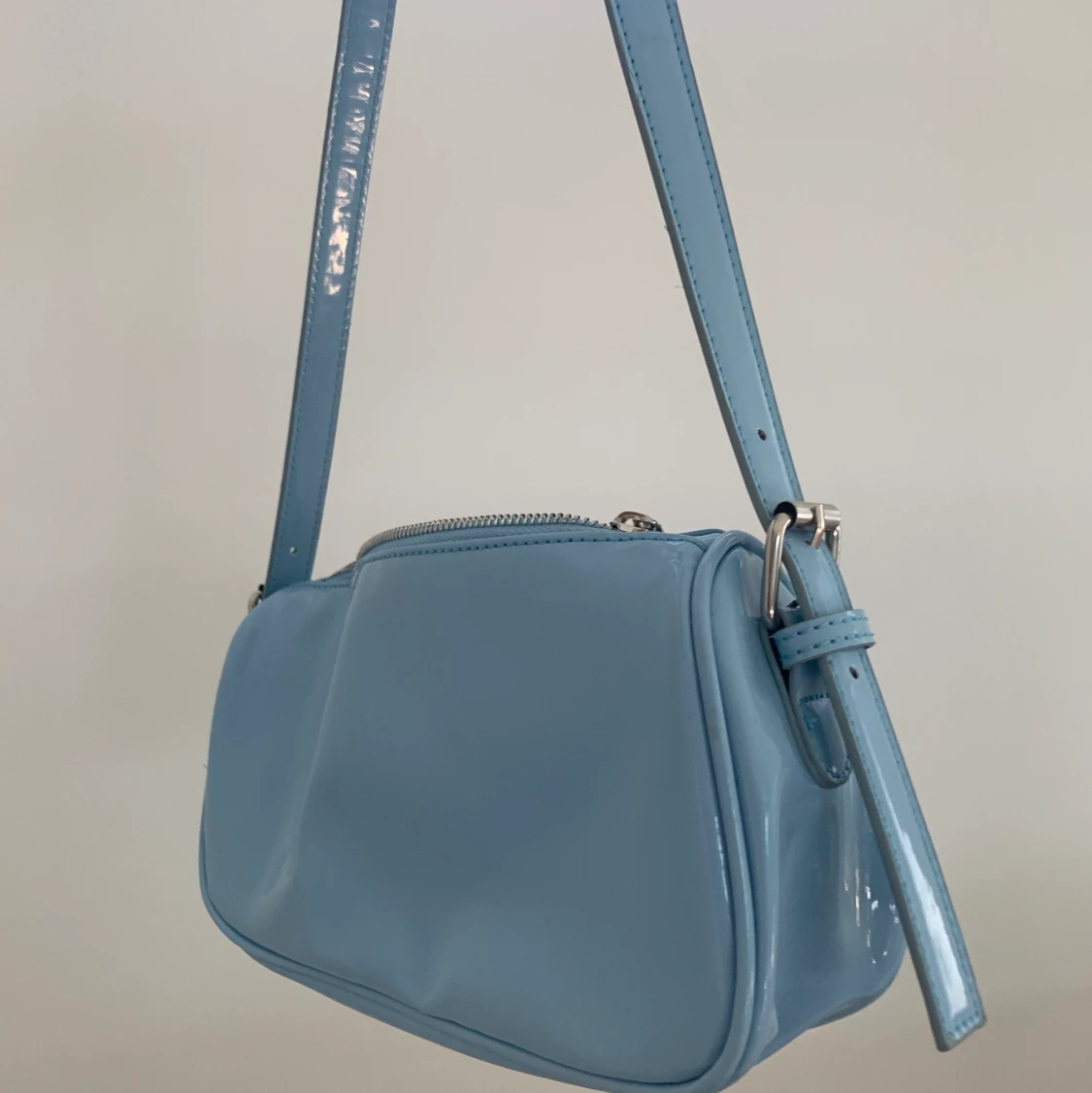 Blå axelväska  - 91