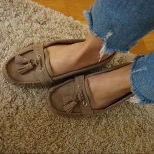  - 💰 Storrensning! Ta 3, betala för 2 💰 Mer info i min profilbeskrivning   Äkta mocka