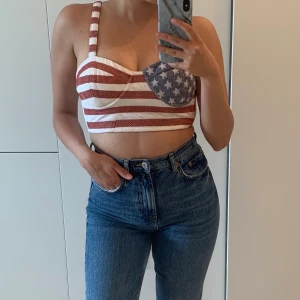 Topp - Topp i storlek S. Säljer för 40kr & frakt tillkommer 🌸