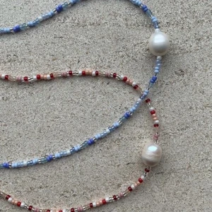 Handgjorda smycken  - Säljer jättefina handgjorda. Kontakta mig för egen beställning🧡