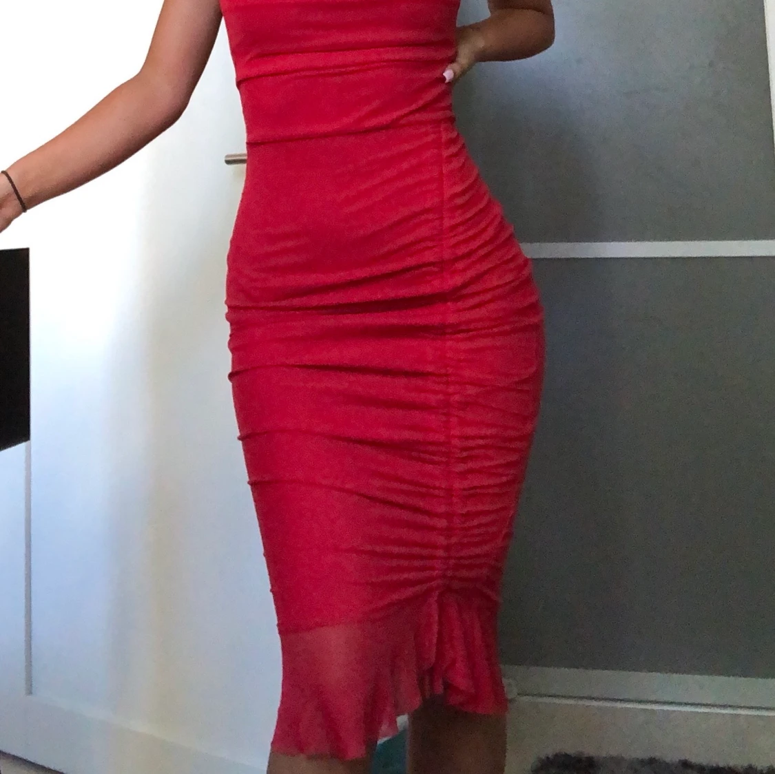 Röd klänning från plt - 91