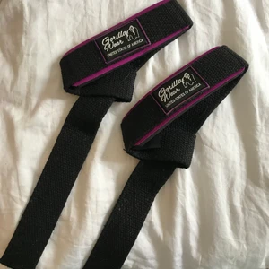 Straps - Gym-straps, helt oanvända (endast testade och original förpackning finns kvar)! Köparen står för eventuell frakt😊nypris 199kr