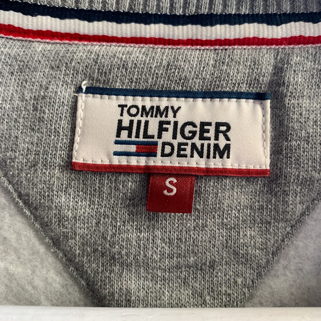 Tommy Hilfiger sweatshirt - 90