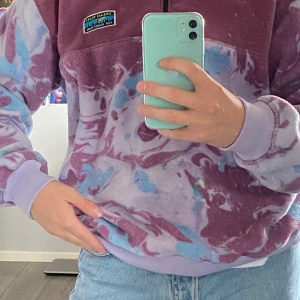 asball fleecetröja  - skitsnygg fleecetröja från junkyard, modellen finna inte mer på hemsidan:). använd 2 gånger.