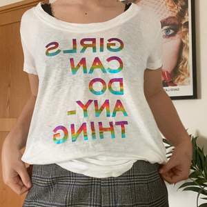 ”Girls can do anything” tshirt från Zadig! Svinsnygg men kommer inte till användning längre