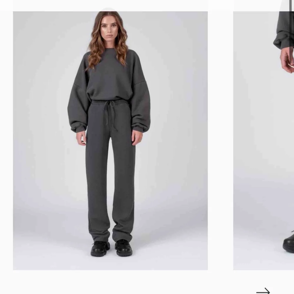 Linn ahlborgs mjukisbyxor ” sweatpants 01 - dark grey” endast använda en gång, högsta bud vinner. . Jeans & Byxor.