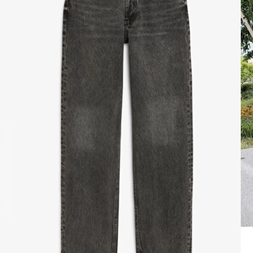 Gråa jeans från monki, storlek 25, aldrig använda. Jeans & Byxor.