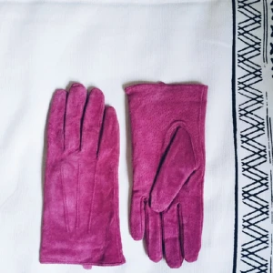  - Läder handskar inköpt i Danmark 