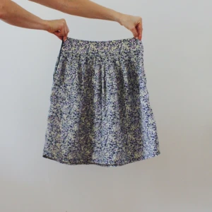  - Somrig kjol från Samsoe&Samsoe. 