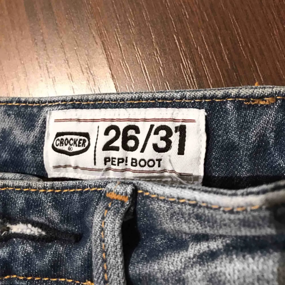 Crocker pep! boot jeans köpta på JC för 799 kr. Endast använda ett fåtal gånger. Betalsätt: Swish. Frakt ingår i priset :). Jeans & Byxor.