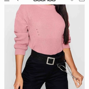  - Helt ny stickad tröja från Boohoo, endast testad Kan skickas