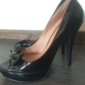  - Snygga skor i bra skick! :)