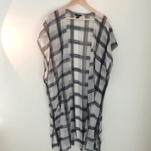  - Tunn kaftan från h&m, knappt använd 