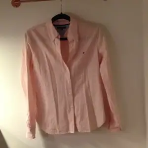 Light pink Tommy Hilfiger shirt 