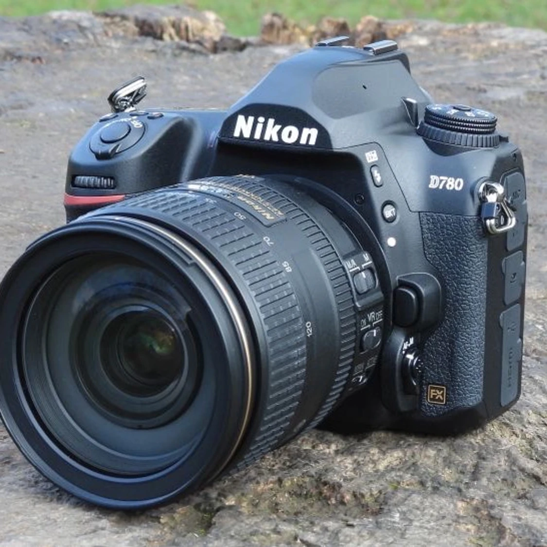 En certens hulken samt en systeme kamera - 90