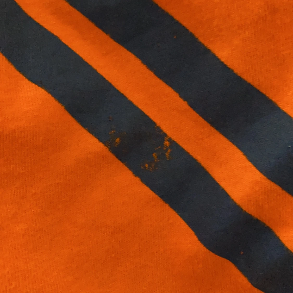 Tommy Hilfiger  - 91