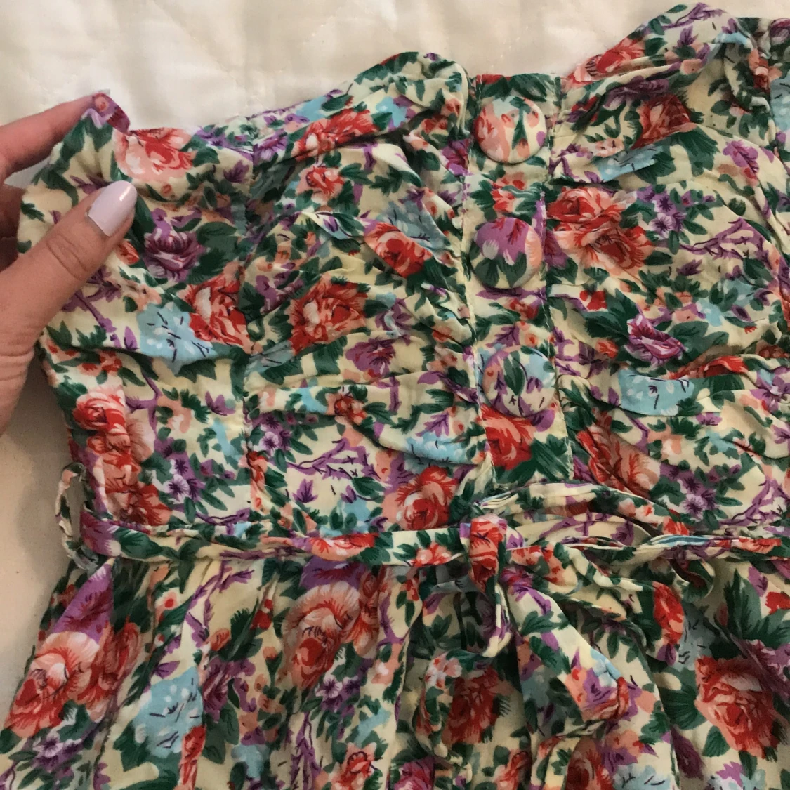 Blommig miniklänning  - 90