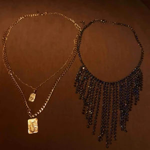  - 60krst eller 100kr för båda, exklusive frakt :)                                       Nypris för båda låg runt 100-120kr Möts i Stockholm eller fraktar