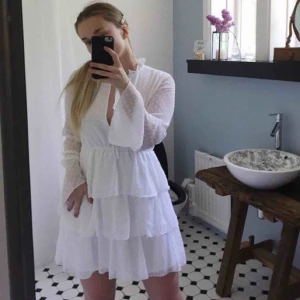  - Linn Ahlborg x Na-Kd Fint skick! Frakten kommer på 55kr extra.