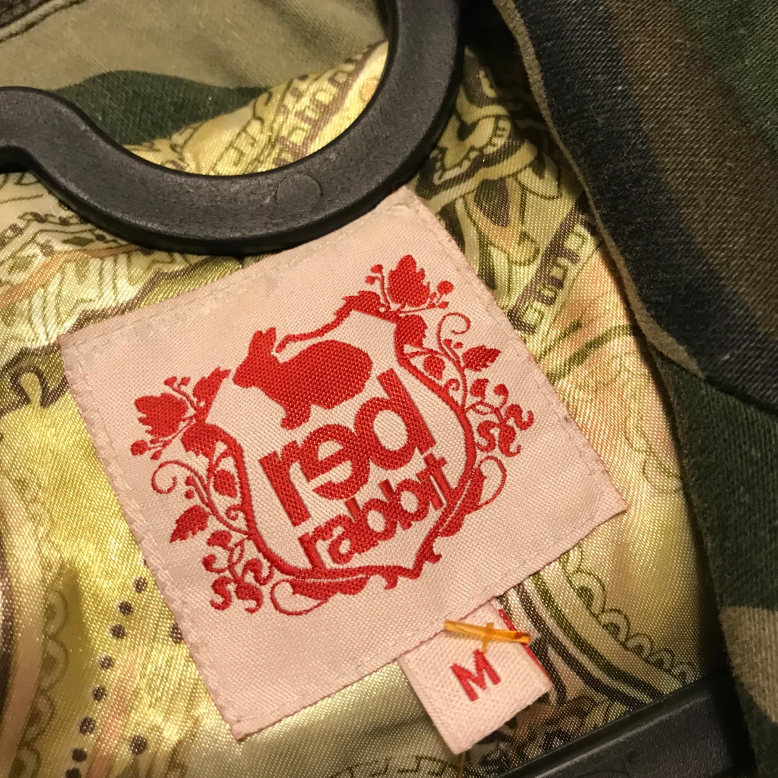 En fin jacka med militär  - 91