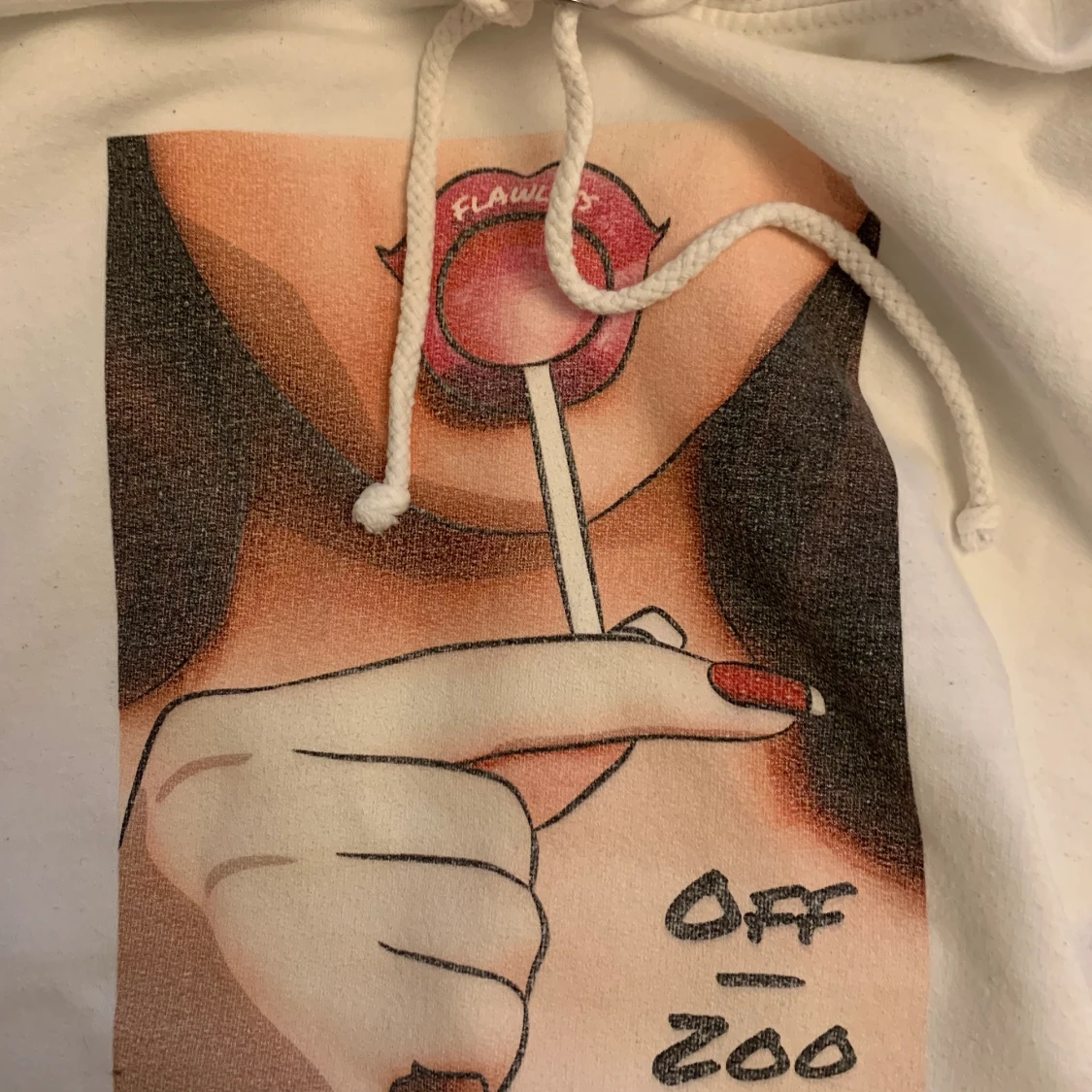 Hoodie med tryck  - 91