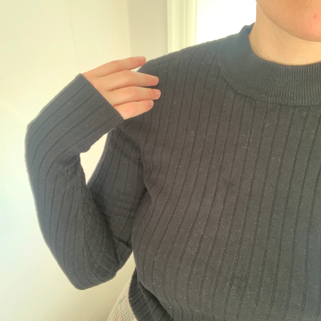 Tight ribbad tröja - 91