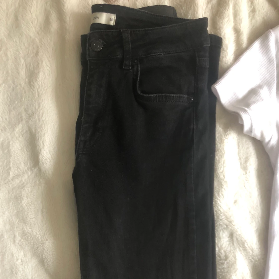 Svarta jeans Gina