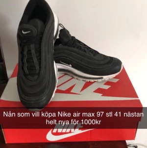 Nike air Max 97 - Nästan helt nya använda ca 5 gånger i stl 41 passar även 40
