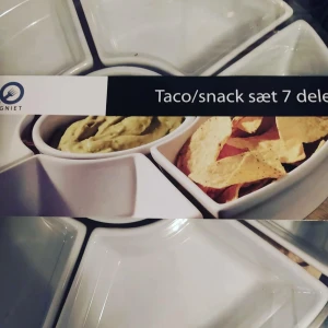 Taco set skålar i obruten förpackning - Helt nytt vitt och fräscht set för tacos, små godis,tapas eller vad man nu vill!