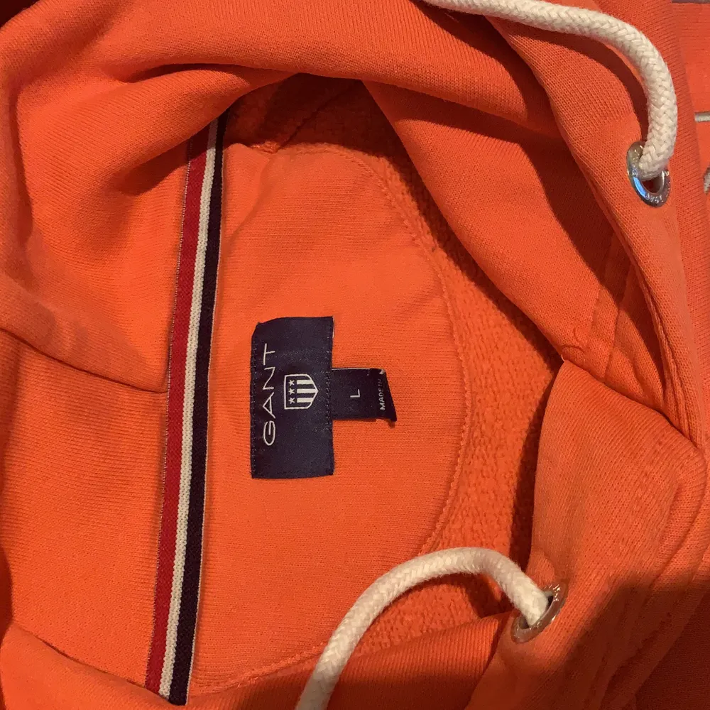 Fin orange gant hoodie storlek L barn . Tröjor & Koftor.