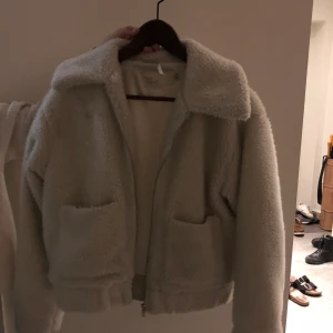 Teddyjacka - Teddyjacka använd en vinter