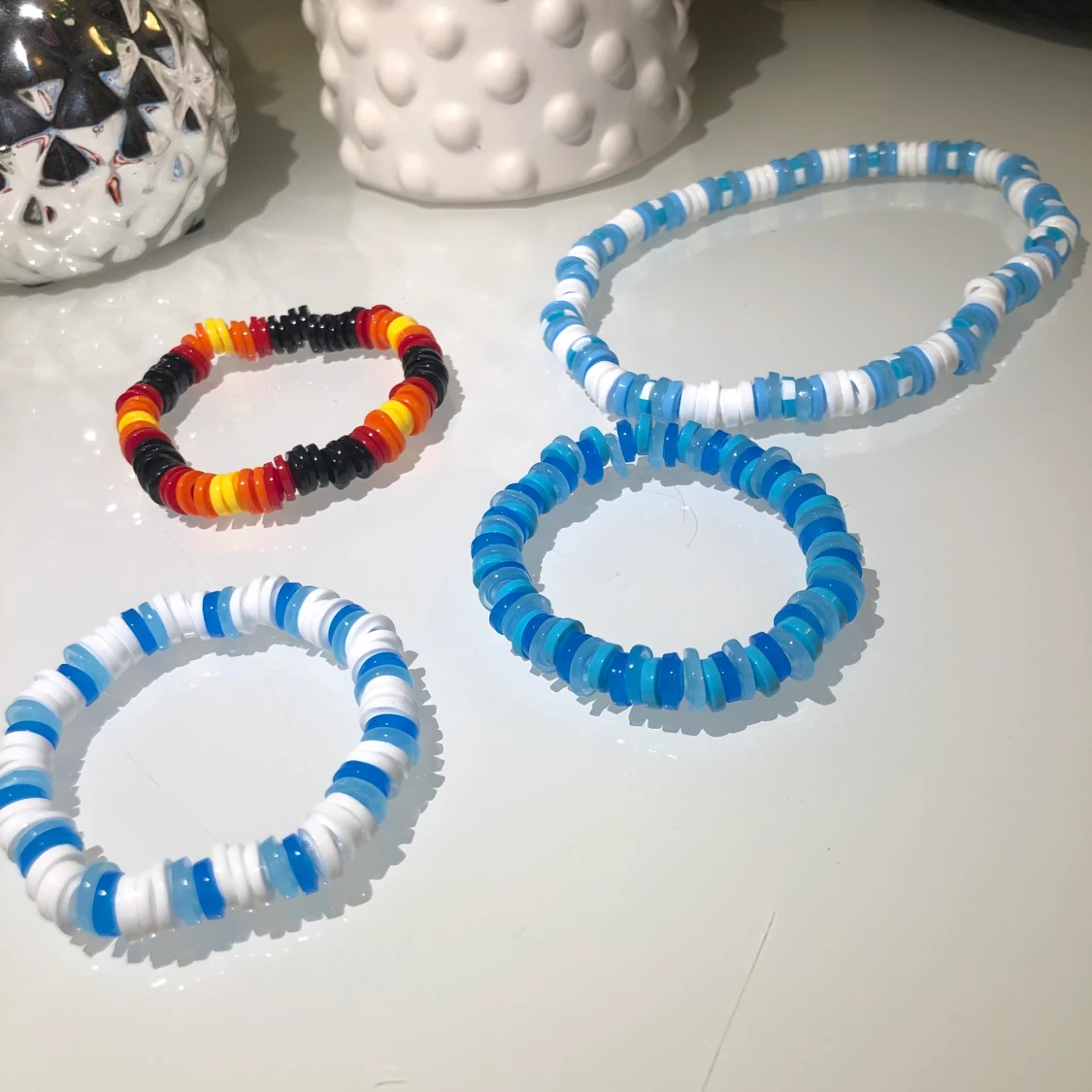 Egengjorda armband och halsband  - 91