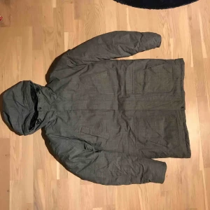  - En varm och go dunjacka som jag använt väldigt lite då den varit för stor!  
