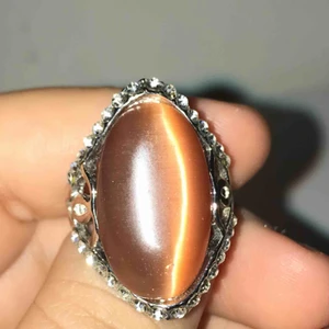  - Jätte fin ring. Inget saknas. Frakt 9kr.
