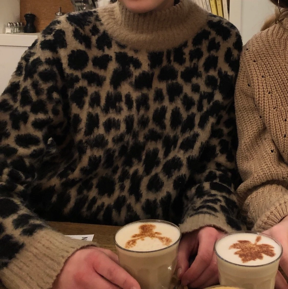 Leo-sweater från NA-KD - 90