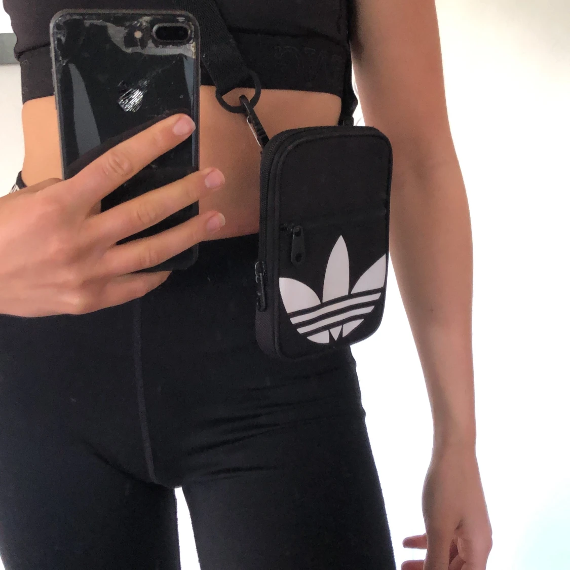 Liten väska från adidas  - 90