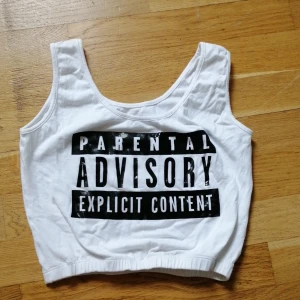 Croptop  - I storlek xs/s