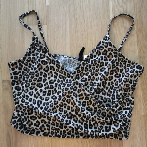 Leopard Linne - Storlek s. Bra skick 