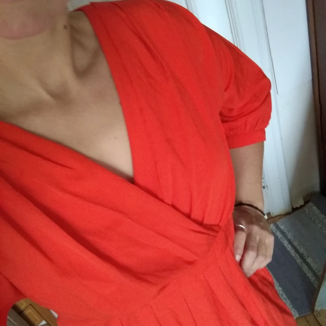 Stilig röd klänning! - 90