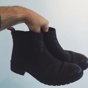  - Boots från Legend i storlek 41. Bra kvalitet.