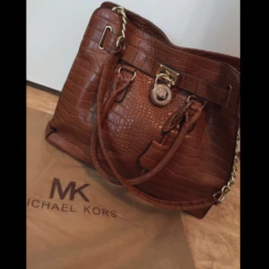  - Säljer nu min mk. I nyskick . 