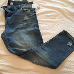 Oanvända jeans ifrån HM, girlfriend fit 👖 Ev frakt står köparen för 🌸 