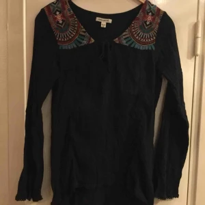  - Fint skick, sparsamt använd.