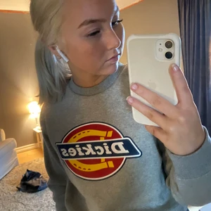 Dickies sweatshirt  - Nyinköpt och aldrig använd