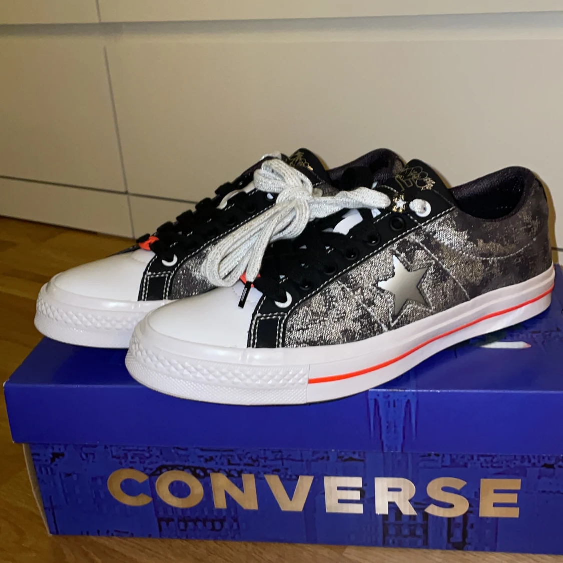 SAD BOYS YUNG LEAN x Converse  - 90