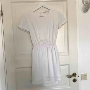  - Klänning från Ivyrevel