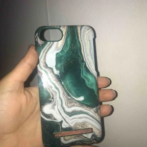  - Iphoneskal från IdealOfSweden. Passar Iphone 6/6s/7/8! 