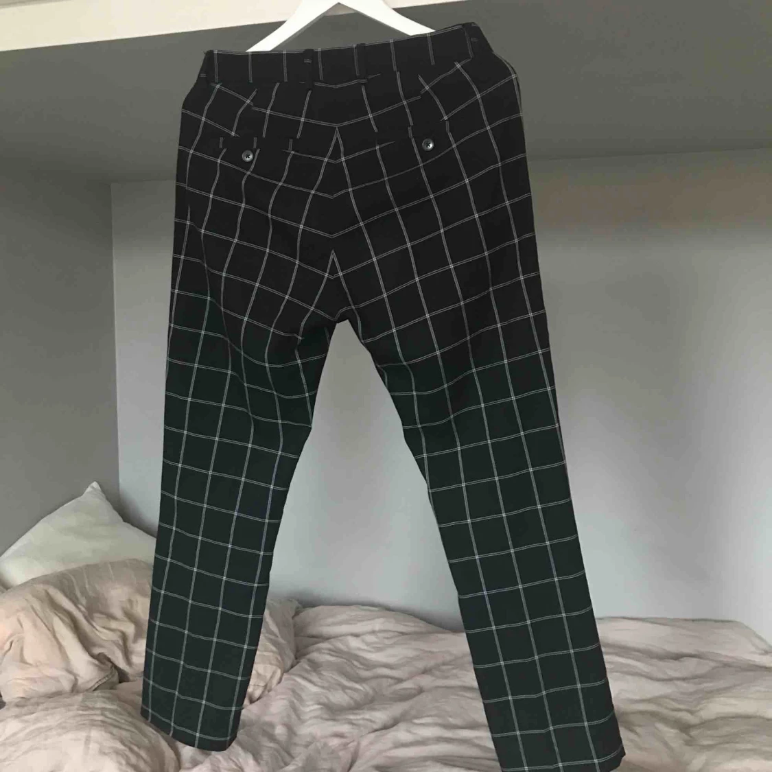 Rutiga kostymbyxor - 91