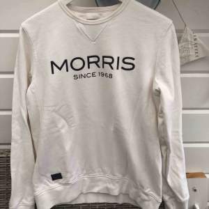 Fin Morris tröja i mycket fint skick! Säljes för 349 kr eller högsta bud! Köparen står för eventuella fraktkostnader!