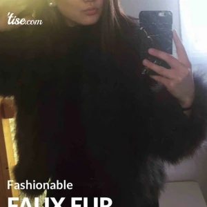  - Faux fur från fashionable, använd en gång bara så mycket bra skick! Frakt tillkommer